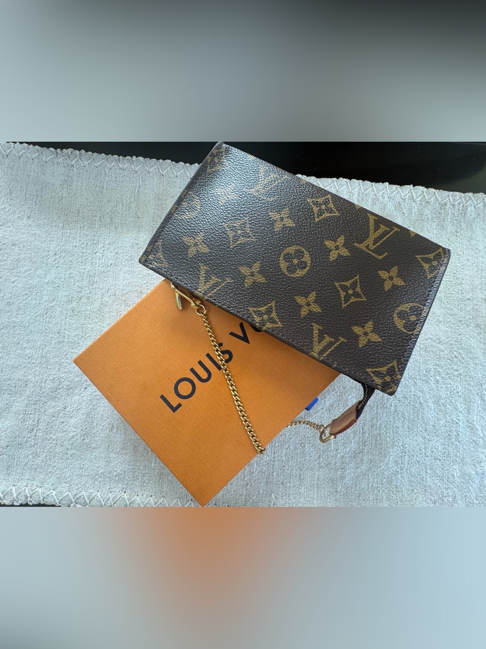 Louis Vuitton Monogram Accessory Pouch (With Original Gold Chain)